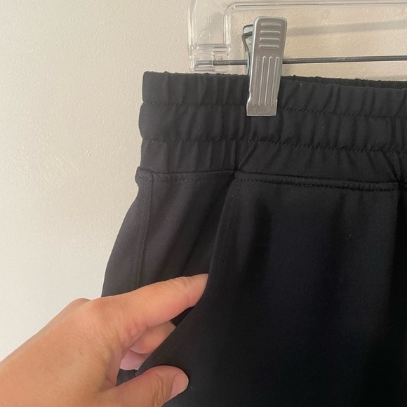 Mondetta woman’s Black Bermuda shorts, Medium, elastic waist with drawstring - Picture 7 of 7